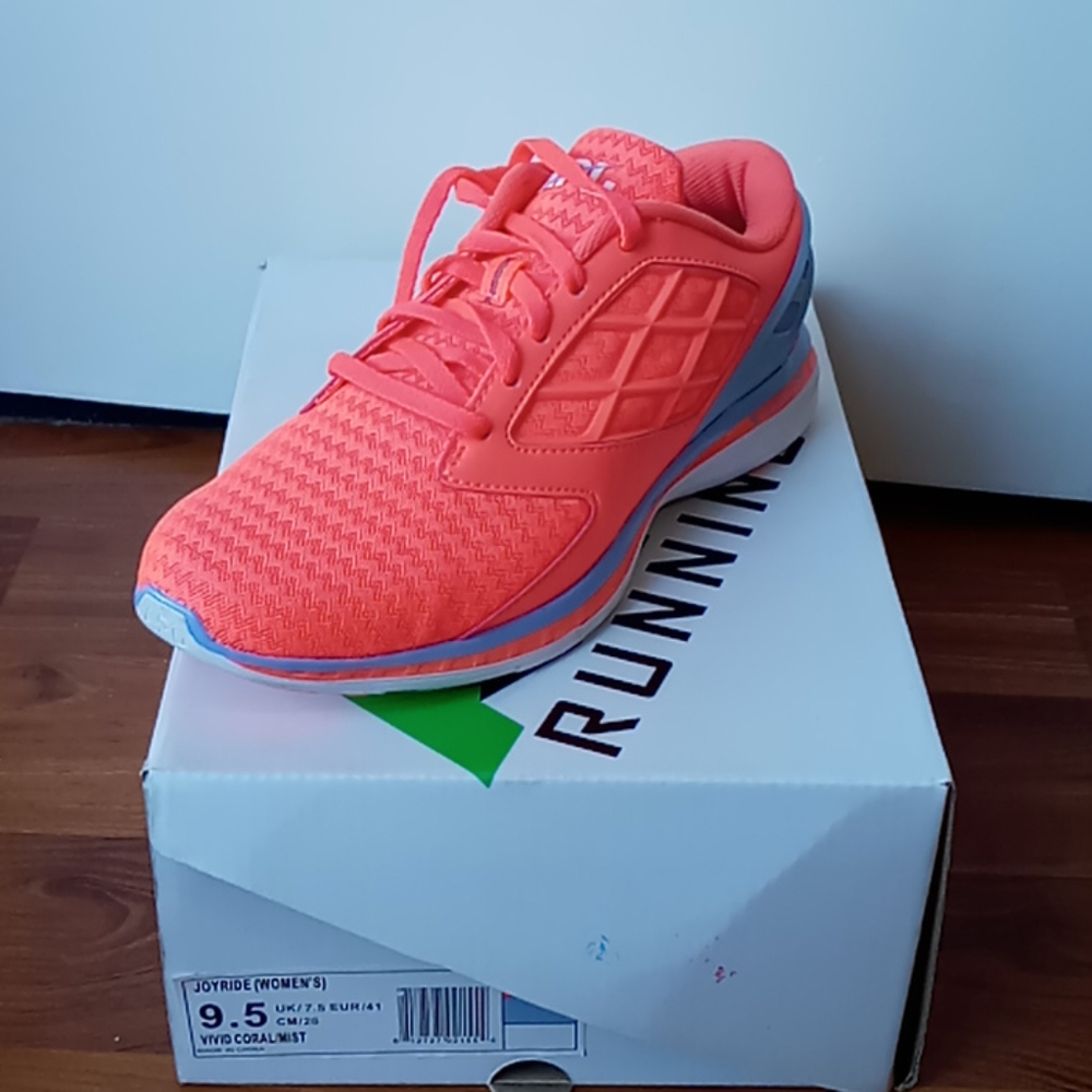 APL Joyride mesh athletic sneakers